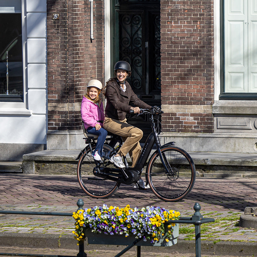 Kinderzitje achter Qibbel Junior 6+ Longtail Edition - Midnight Black - zonder voetsteunen