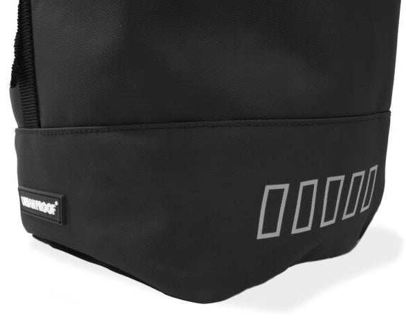 Gerecyclede enkele fietstas Urban Proof Rolltop 20 liter 30 x 15 x 42cm - zwart