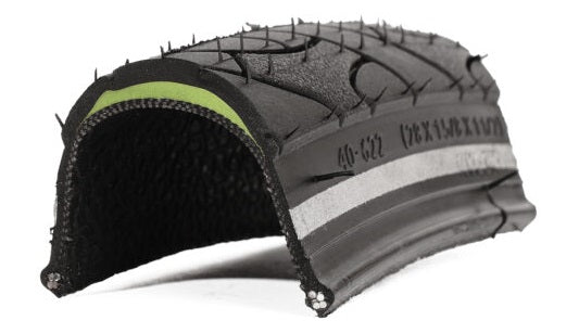 Buitenband Urban Proof Recycled 3 mm Core - 28 x 1.50" / 40-622 - Zwart met reflectie