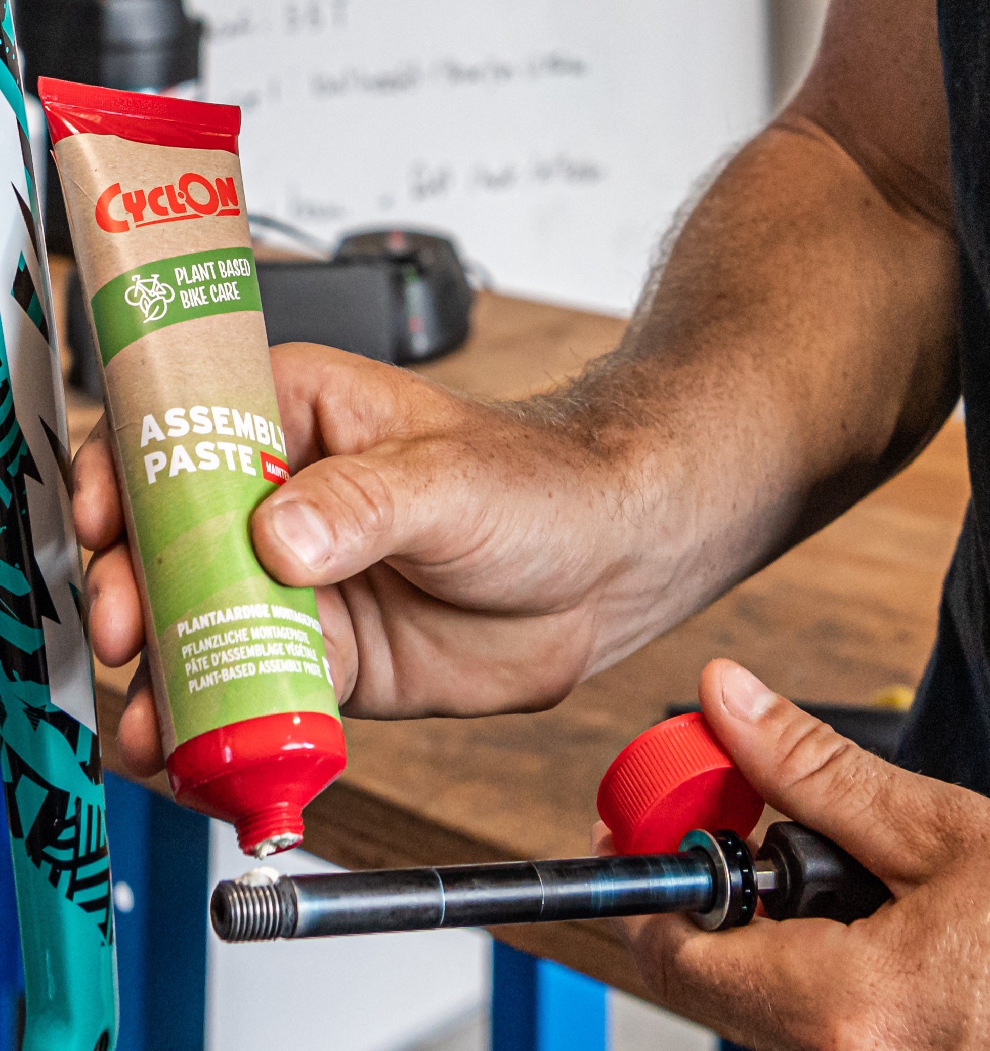 Montagepasta Cyclon assembly paste PB - 150 ml