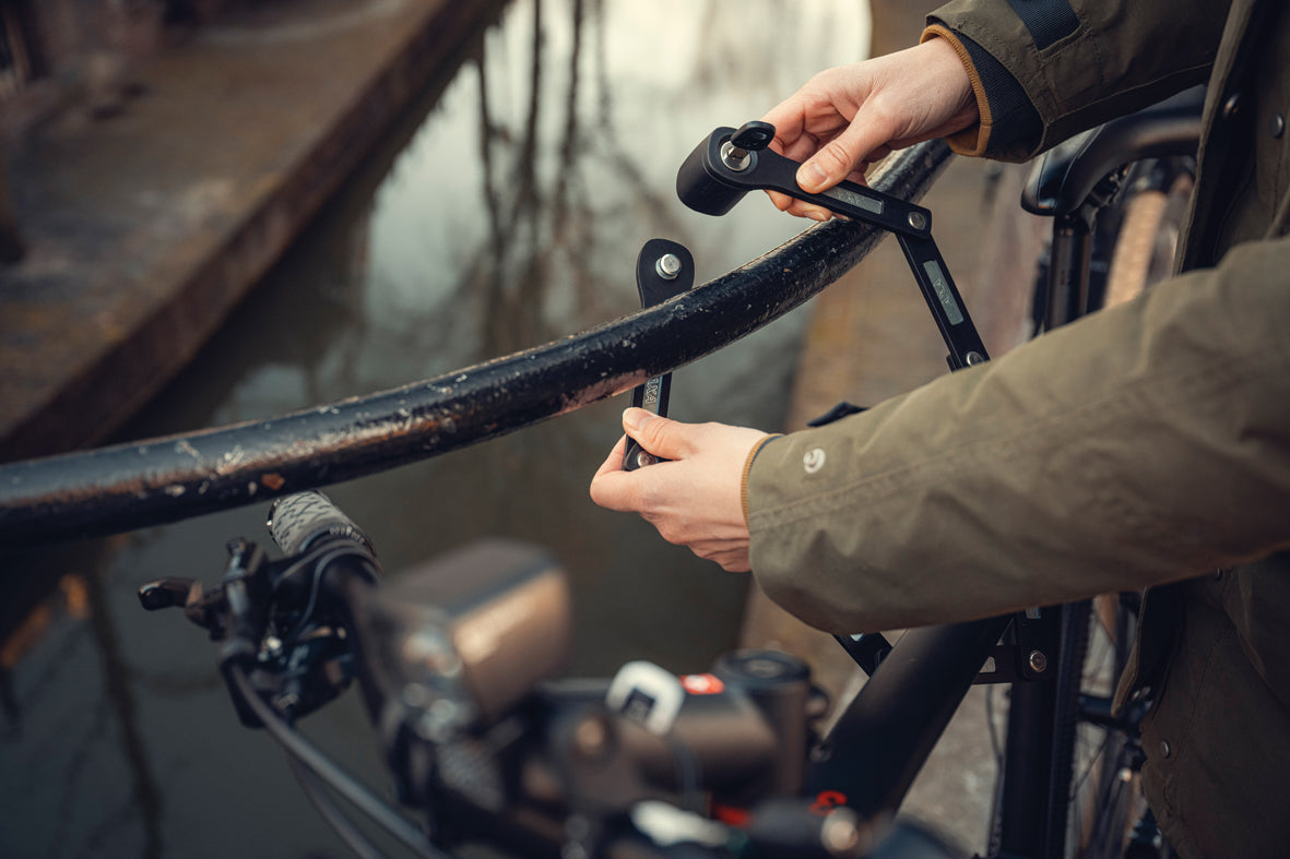 Vouwslot Axa Fold 80 Lite - zwart