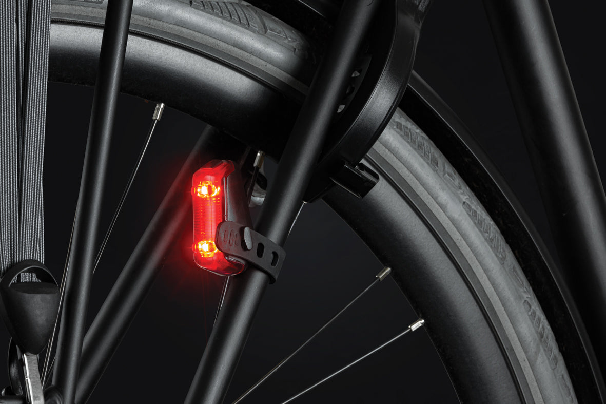Achterlicht met remlicht Axa Dwn Rear Brake Light 1 Lux USB-C oplaadbaar