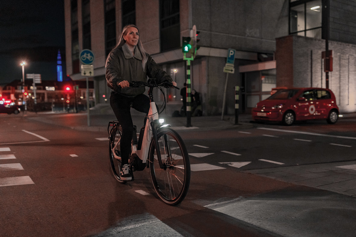 Koplamp Axa NXT E-Bike 30 Lux 6-48V