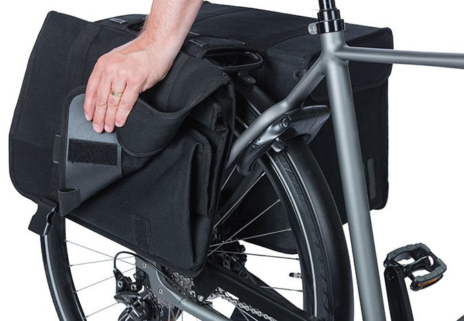 Dubbele fietstas Basil Kavan Eco Classic 68 liter 40 x 25 x 33 cm - zwart