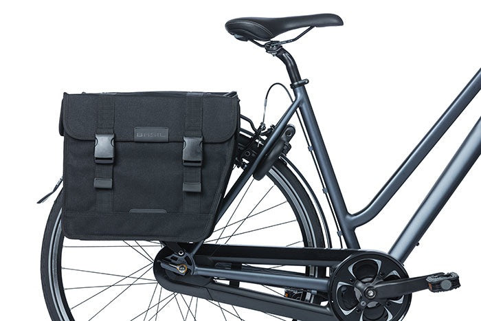 Dubbele fietstas Basil Kavan Eco Classic Rounded 46 liter 37 x 18 x 32 cm - zwart