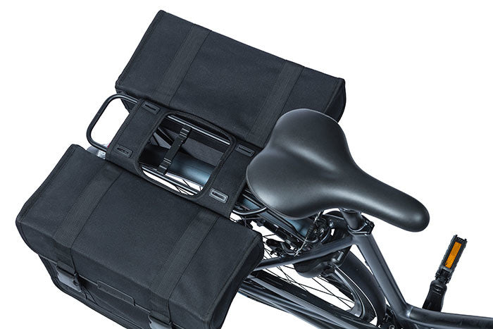 Dubbele fietstas Basil Kavan Eco Classic Rounded 46 liter 37 x 18 x 32 cm - zwart