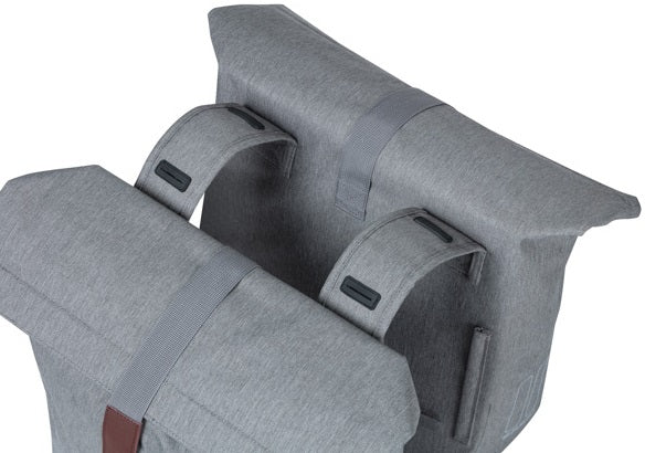 Dubbele fietstas Basil City 28 tot 32 liter 30 x 18 x 49 cm - zwart