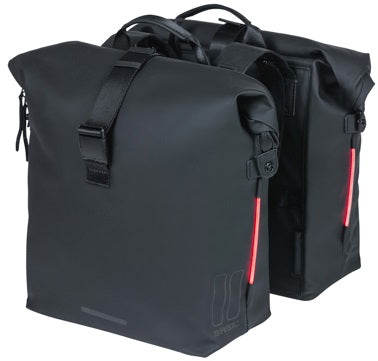 Dubbele fietstas Basil SoHo Nordlicht 41 liter 31 x 13 x 37 cm - zwart