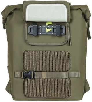 Fietsrugzak Basil SoHo Nordlicht 17 liter 31 x 14 x 37 cm - mosgroen