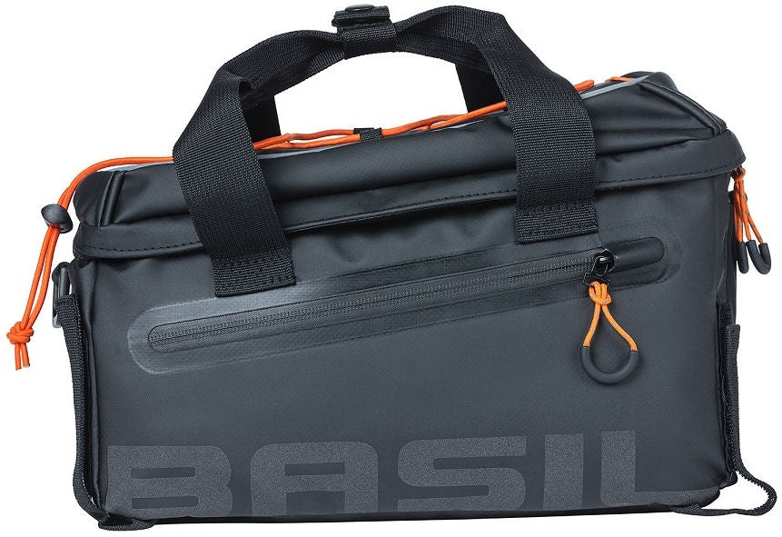 Bagagedragertas Basil Miles Tarpaulin 7 liter 32 x 20 x 20 cm - zwart/oranje