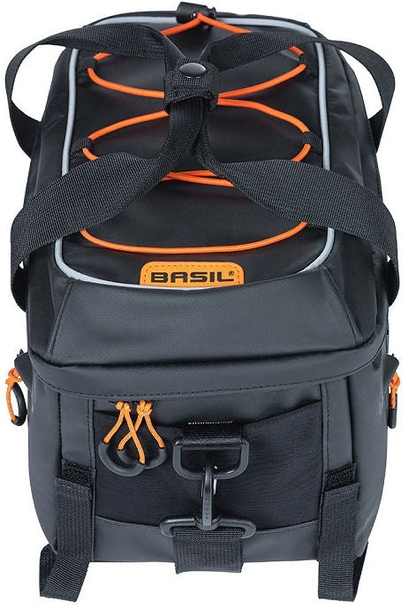 Bagagedragertas Basil Miles Tarpaulin 7 liter 32 x 20 x 20 cm - zwart/oranje