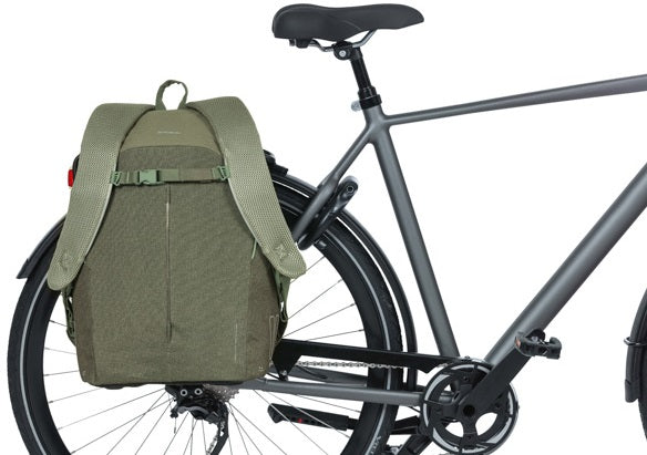 Fietsrugzak voor 15,6 inch laptop Basil B-Safe Commuter 18 liter 29 x 14 x 45 cm - olive groen
