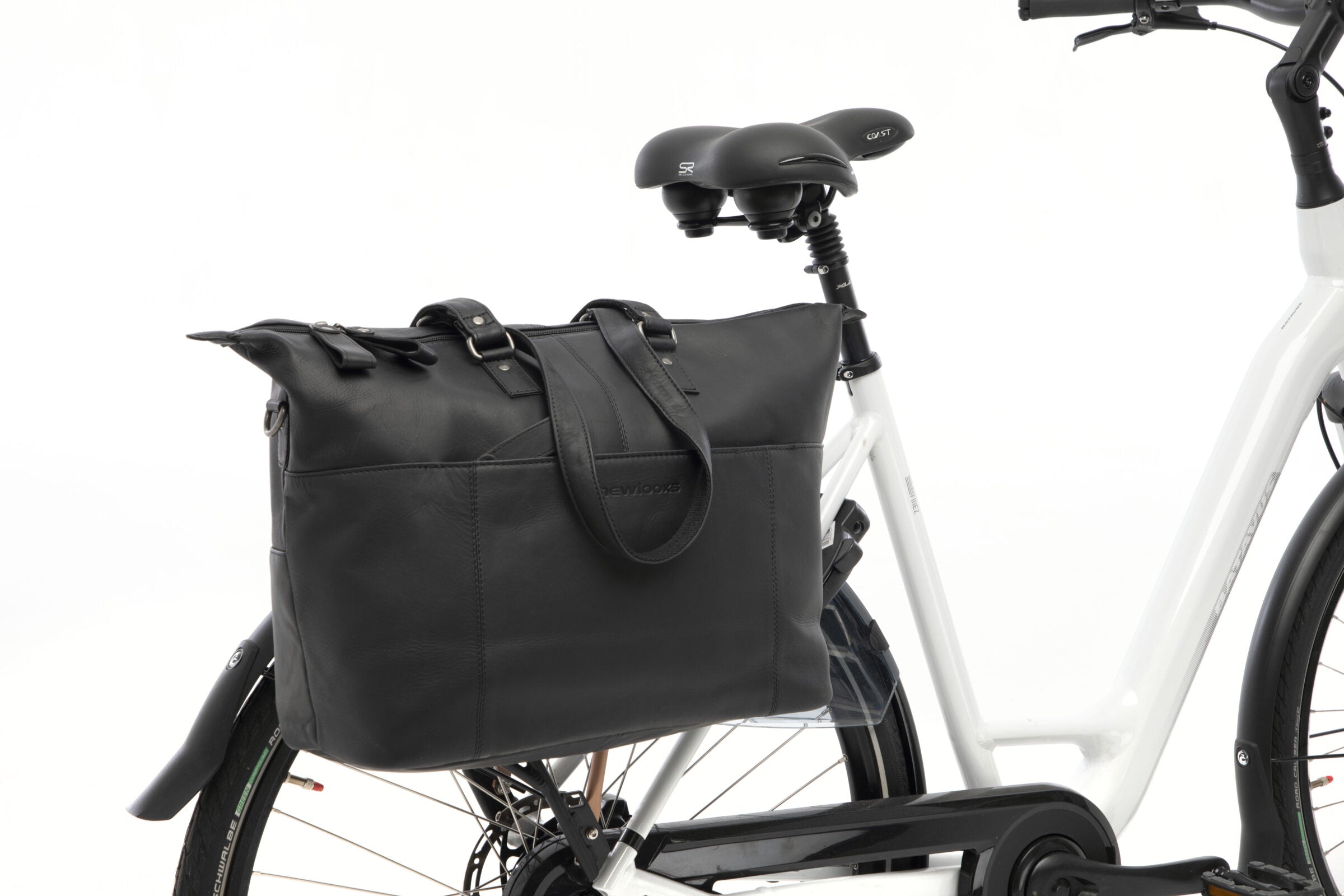 Fietstas New Looxs Verla 21 liter 34 x 18 x 44cm - gemaakt van luxe leer - zwart
