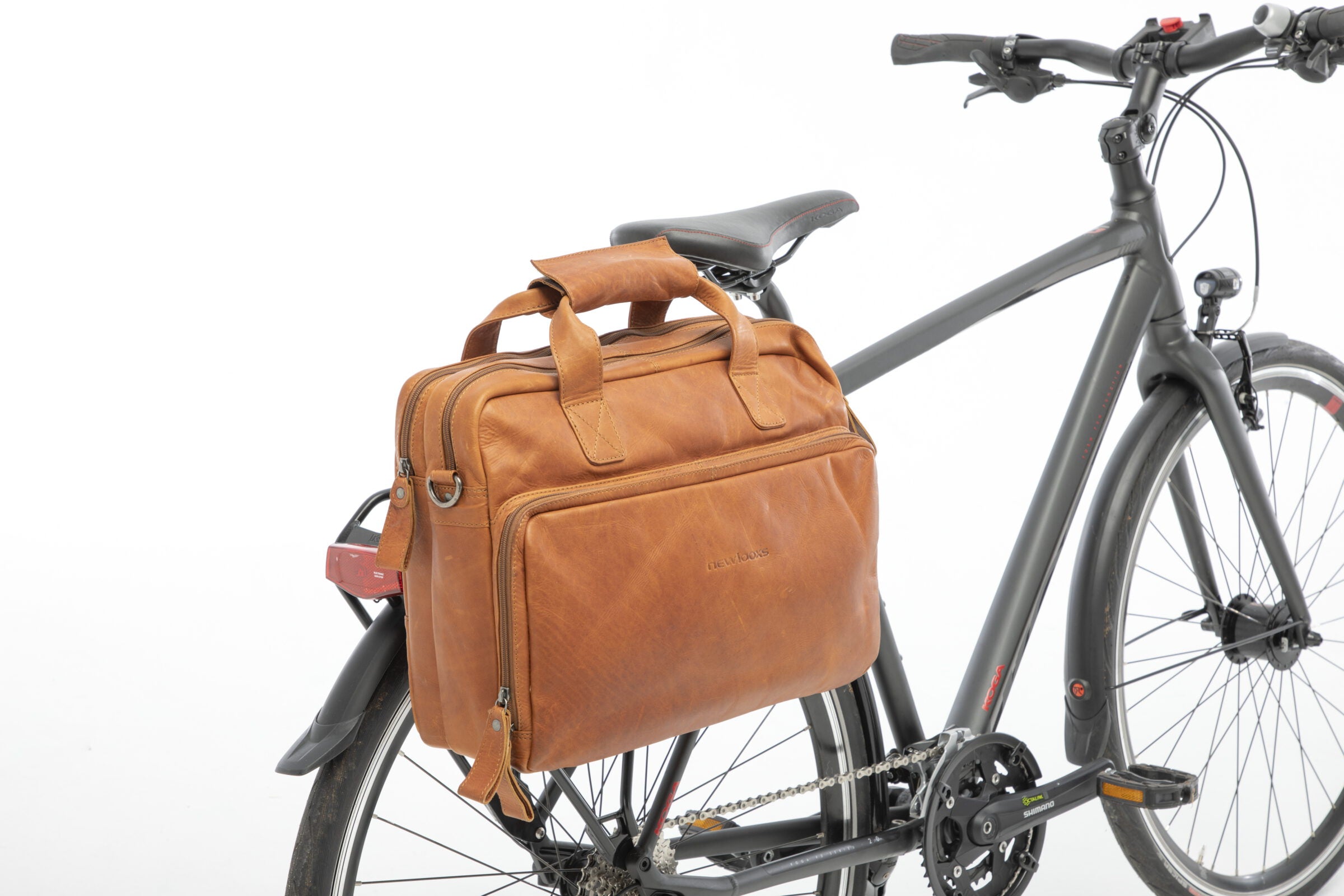Fietstas New Looxs Cali 17 liter 40 x 15 x 31 cm - gemaakt van luxe leder - cognac
