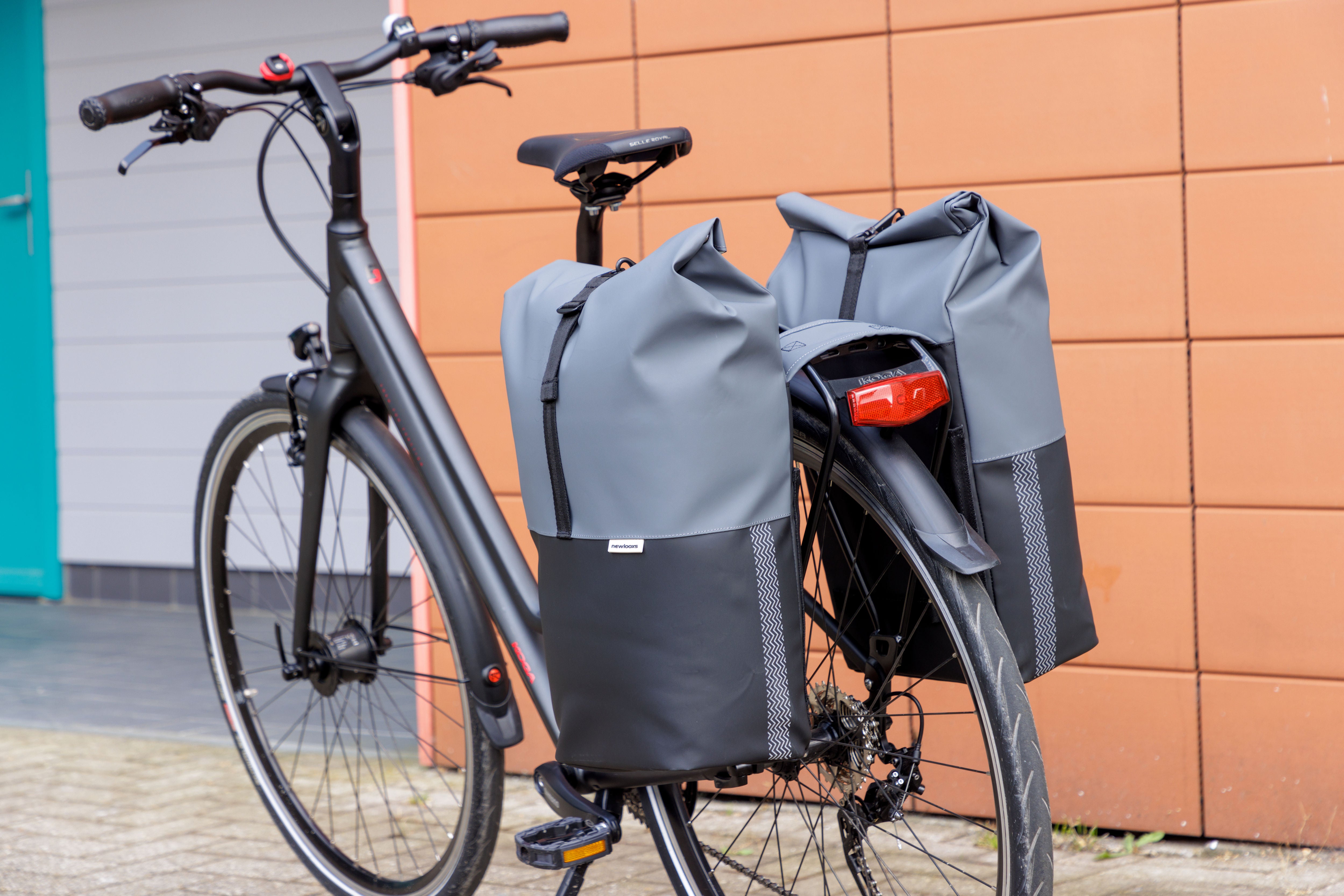 Dubbele fietstas New Looxs Nyborg 34 liter - 30 x 17 x 37cm (x2) - donkergrijs/zwart