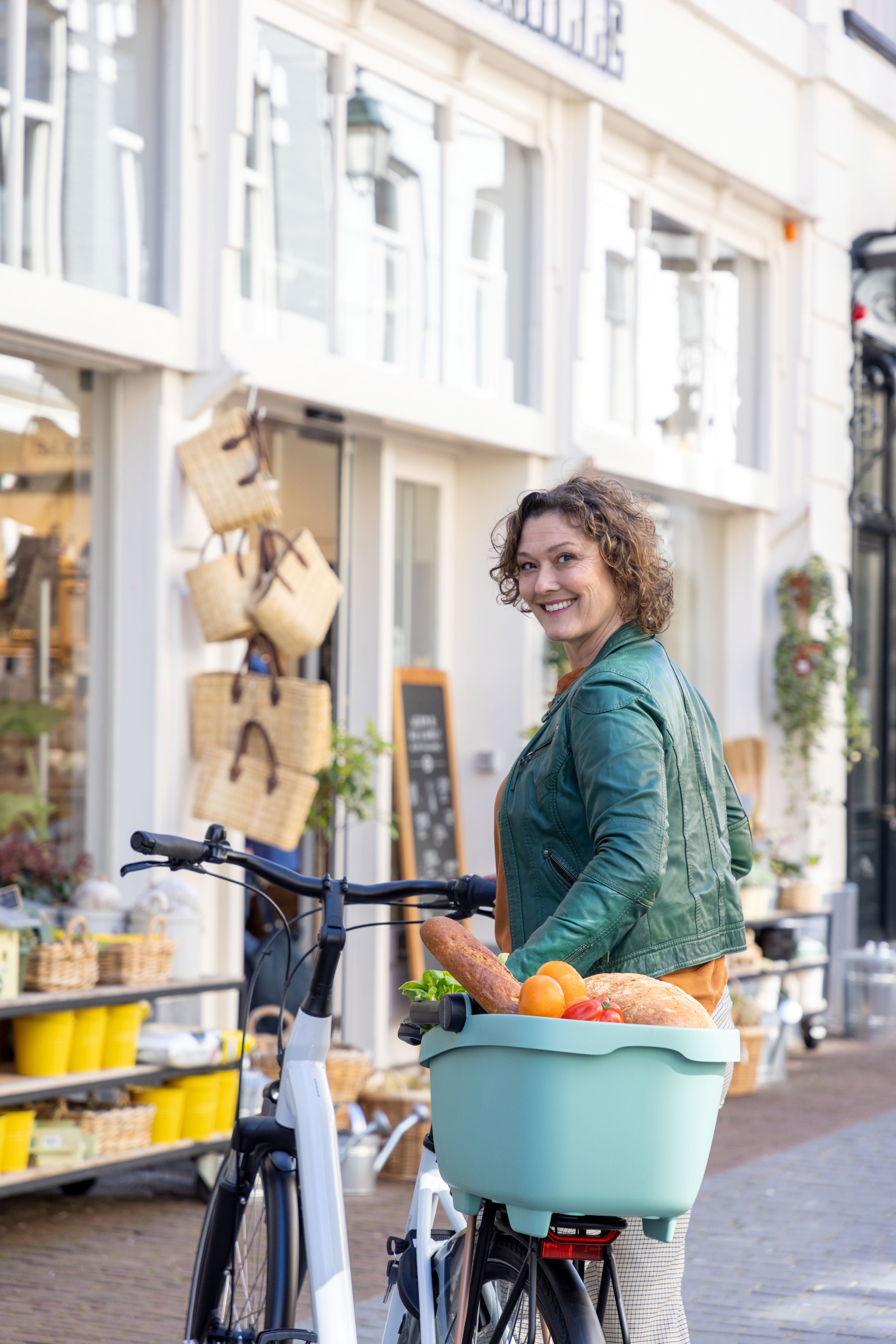 Gerecyclede (honden)fietsmand New Looxs Clipper Racktime - 28 liter 49 x 37 x 29 cm - anthraciet