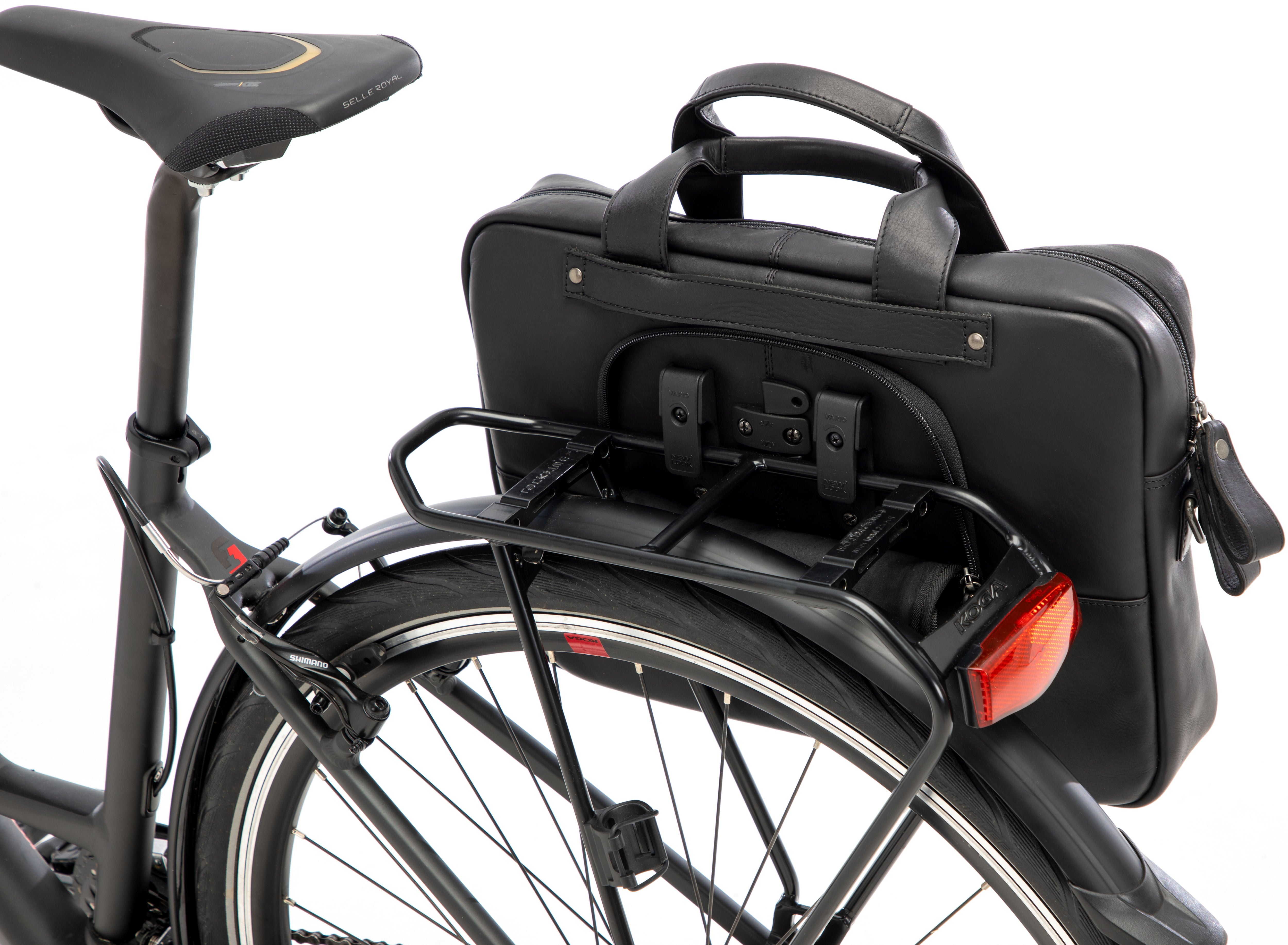 Laptoptas New Looxs Luko 7.5 liter - 42 x 6 x 30 cm - gemaakt van luxe leder - zwart