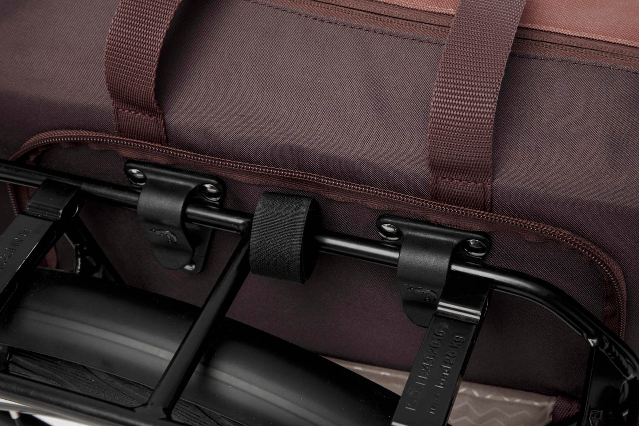 Laptoptas New Looxs Tendo 21 liter 34 x 18 x 44 cm - burgundy/rust