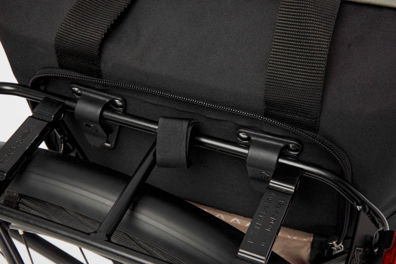 Fietsshopper New Looxs Kota 24 liter 45 x 18 x 36 cm - zwart/groen