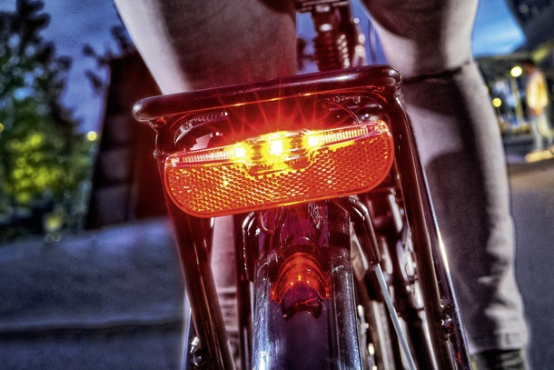 Dragerachterlicht Trelock LS613 Duo Flat - 50mm (Montageverpakking)