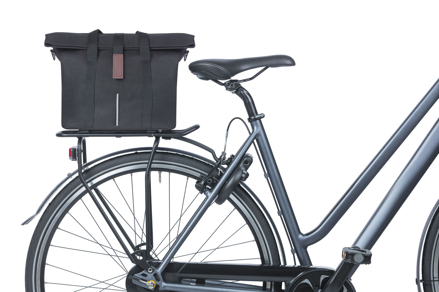 Fietstas Basil City met KF-haak 8-11 liter 27 x 39 x 15 cm - zwart