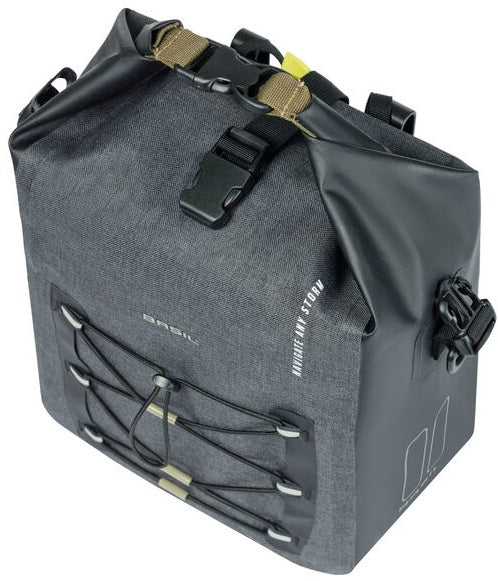 Enkele fietstas Basil Navigator Storm MIK SIDE M 12-15 liter 34 x 28 x 19 cm - zwart