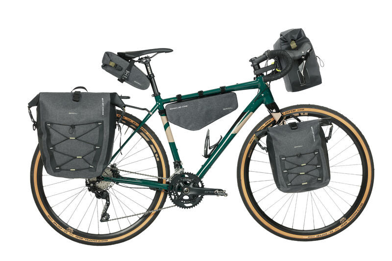 Zadeltas Basil Navigator Storm M 1.5 liter 10 x 9 x 29 cm - zwart