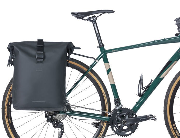 Fietsschoudertas Basil SoHo MIK SIDE 17 liter 16 x 32 x 37 cm - zwart