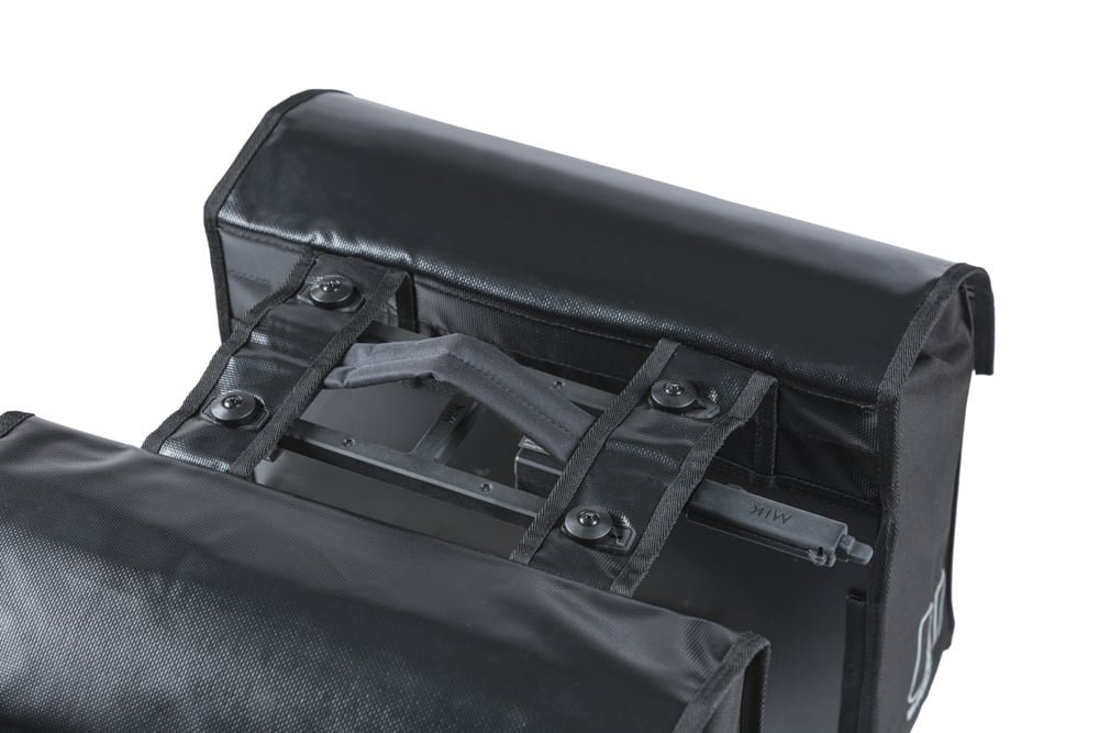 Dubbele fietstas Basil Urban Load MIK 48-53 liter - zwart