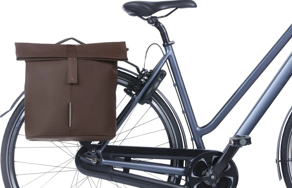 Dubbele fietstas Basil City MIK 28-32 liter - roasted brown