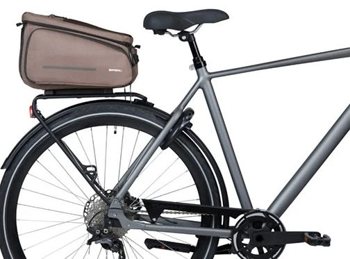 Bagagedragertas Basil Move MIK 26 liter 24 x 33 x 18 cm - bruin