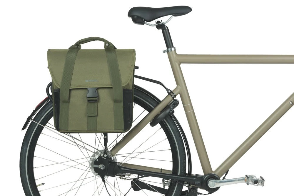 Enkele fietstas Basil GO 16 liter 15 x 29 x 34 cm - donkergroen