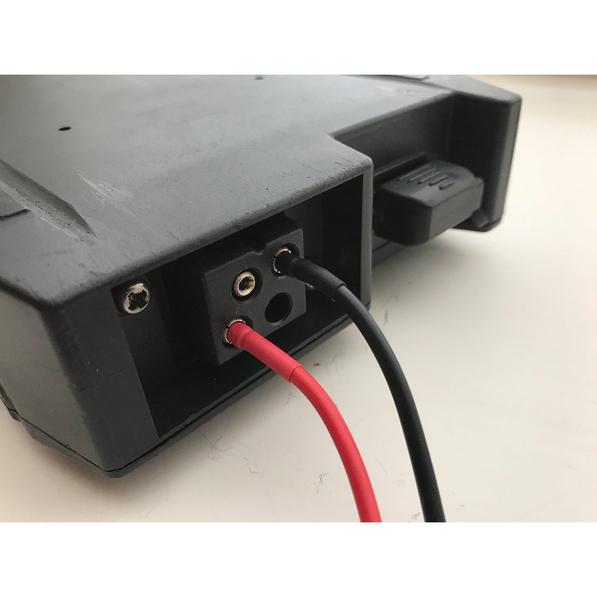 Batterytester Univ. testkabel 3mm o.a. Bikkel intube accu's