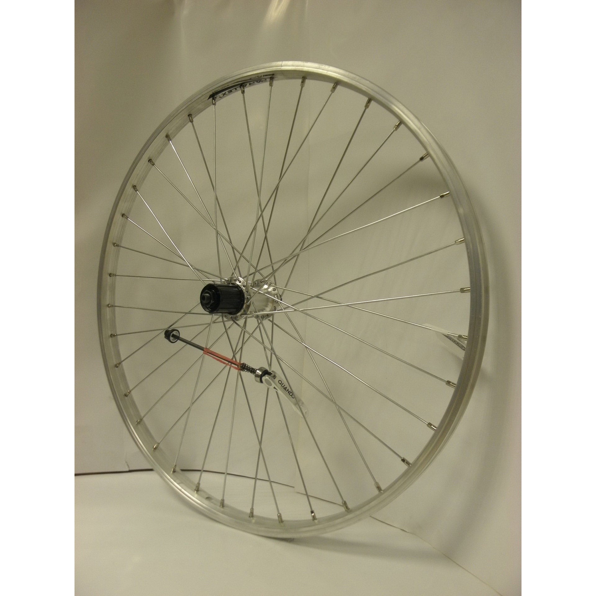 Achterwiel 26-1.75 559 8V cass uitval alu velg Paralex zilver