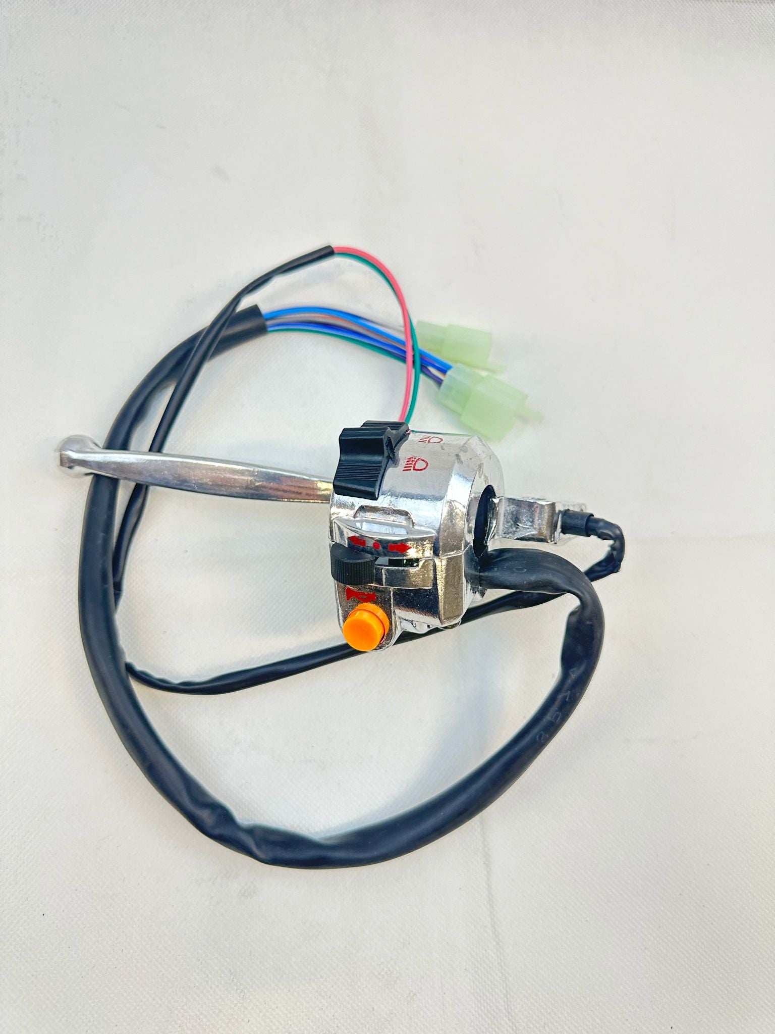 Scooter stuurschakelaar links | pico, btc old classic, agm new flash, santini san remo (compleet met rem!)