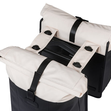 Dubbele fietstas Basil Vive MIK 28-35L 14 x 30 x 38 cm - wit/zwart - afbeelding 4