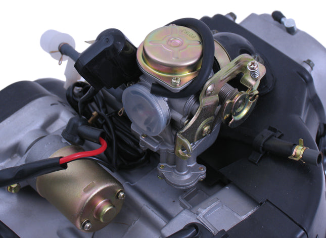 Motorblok compleet China scooter GY6 10 inch wiel met Lange achteras inclusief Carburateur