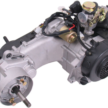 Motorblok compleet China scooter GY6 10 inch wiel met Korte achteras inclusief Carburateur