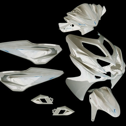 9-piece set for Yamaha Aerox-R from 2014 onwards - glossy white