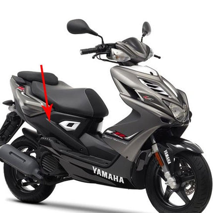 side fairing Yamaha original middle right black aerox 2013 1phf172100