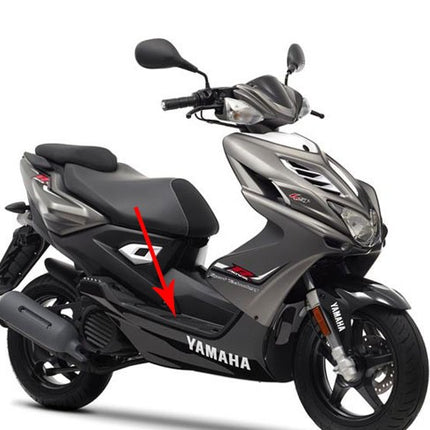 Footboard Yamaha original from 2013 Aerox 4T 1GBF748100