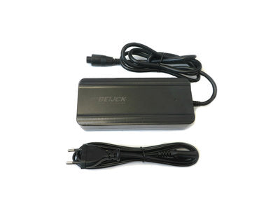 Acculader 5-pins 11mm ronde laadplug -36 Volt / 2Ah - o.a. Sparta