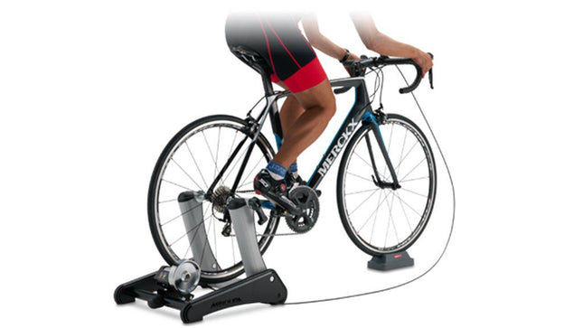 Indoor fietstrainer Minoura LiveRide LR541 met QR stuurschakelaar