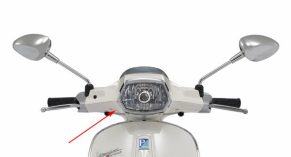 stuurkap Piaggio origineel onder wit monte 544 sprint 1b001231000br