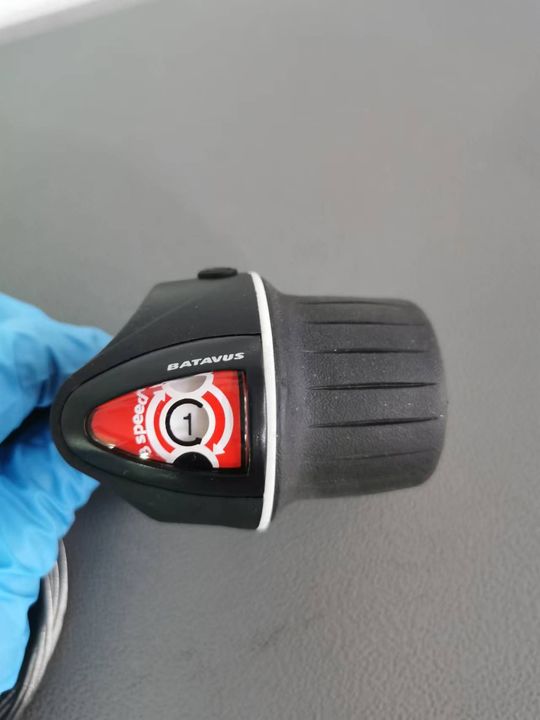 Versteller Shimano Nexus Grip Shift 3V ZWART-ROOD