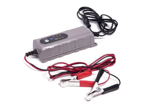 CJ0605A Accu druppelllader 6/12V