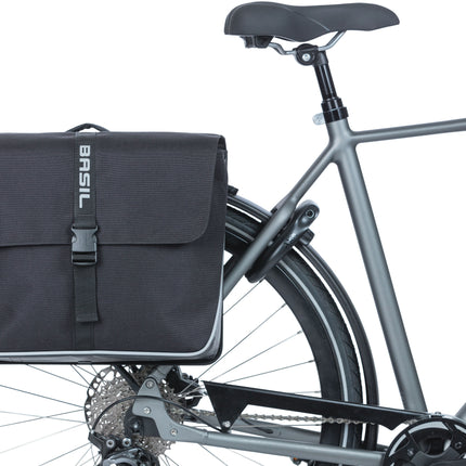 Dubbele fietstas Basil Forte MIK 35 liter 41 x 15 x 34 cm - zwart/zwart