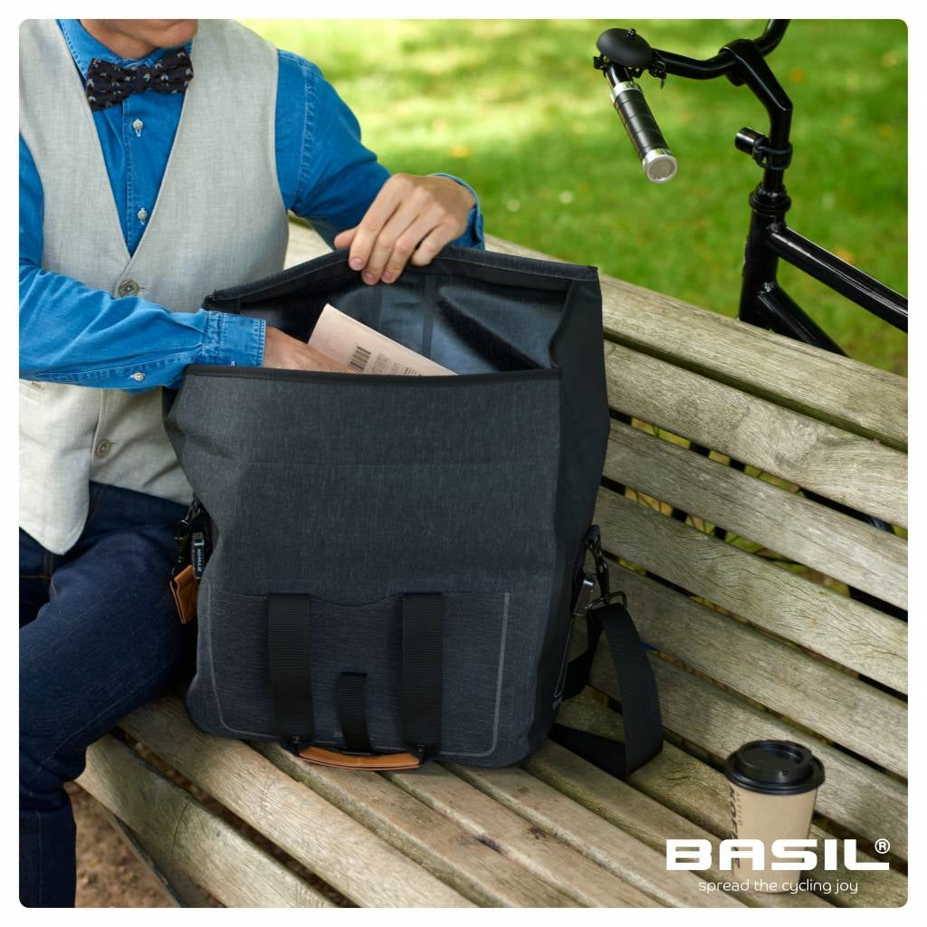 Enkele fietstas Basil Urban Dry Business Bag 20 liter 37 x 15 x 38 cm - donkergrijs