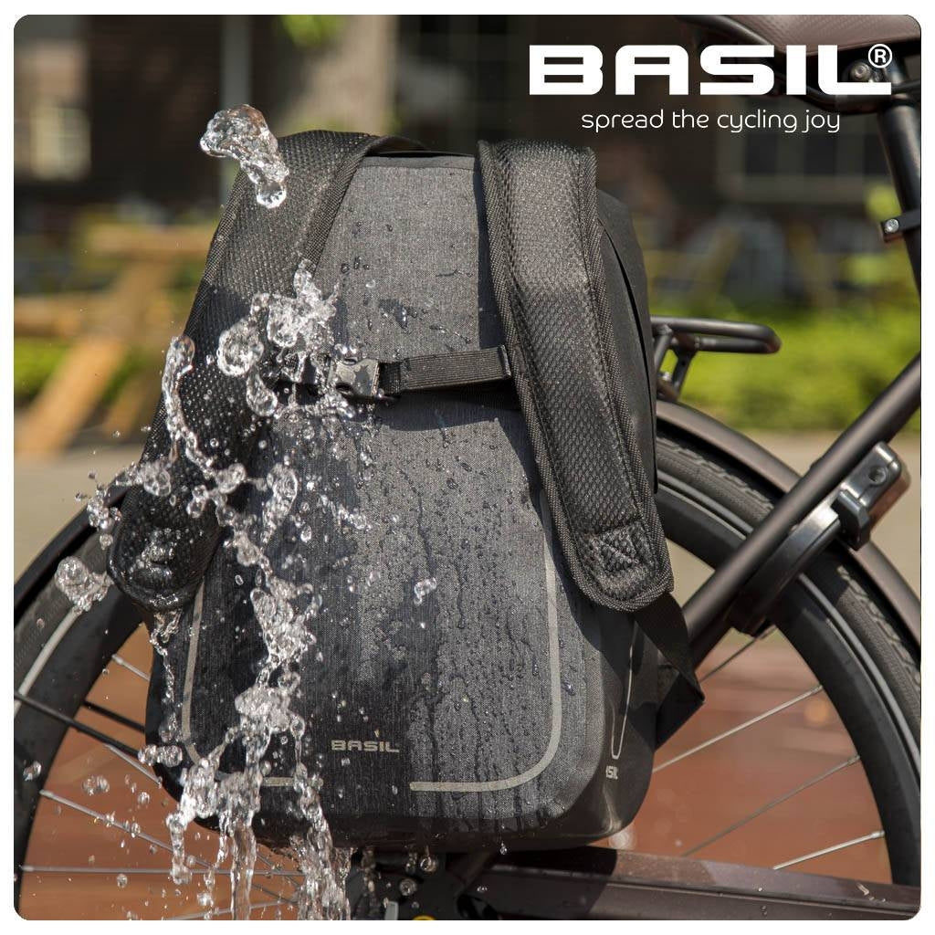 Fietsrugzak Basil Urban Dry Backpack 18 liter 27 x 16 x 45 cm - grijs