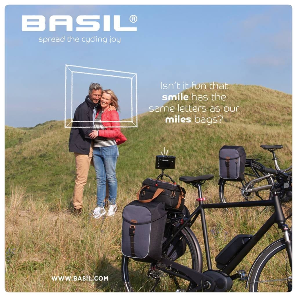 Fietsschoudertas Basil Miles Daypack 16 liter 33 x 17 x 41 cm - zwart/grijs